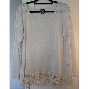 Bobeau Creme Top